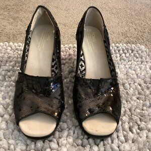 TOMS Black Sequin Peep-Toe Wedge Heels | Subtle Sparkle | Women’s 8